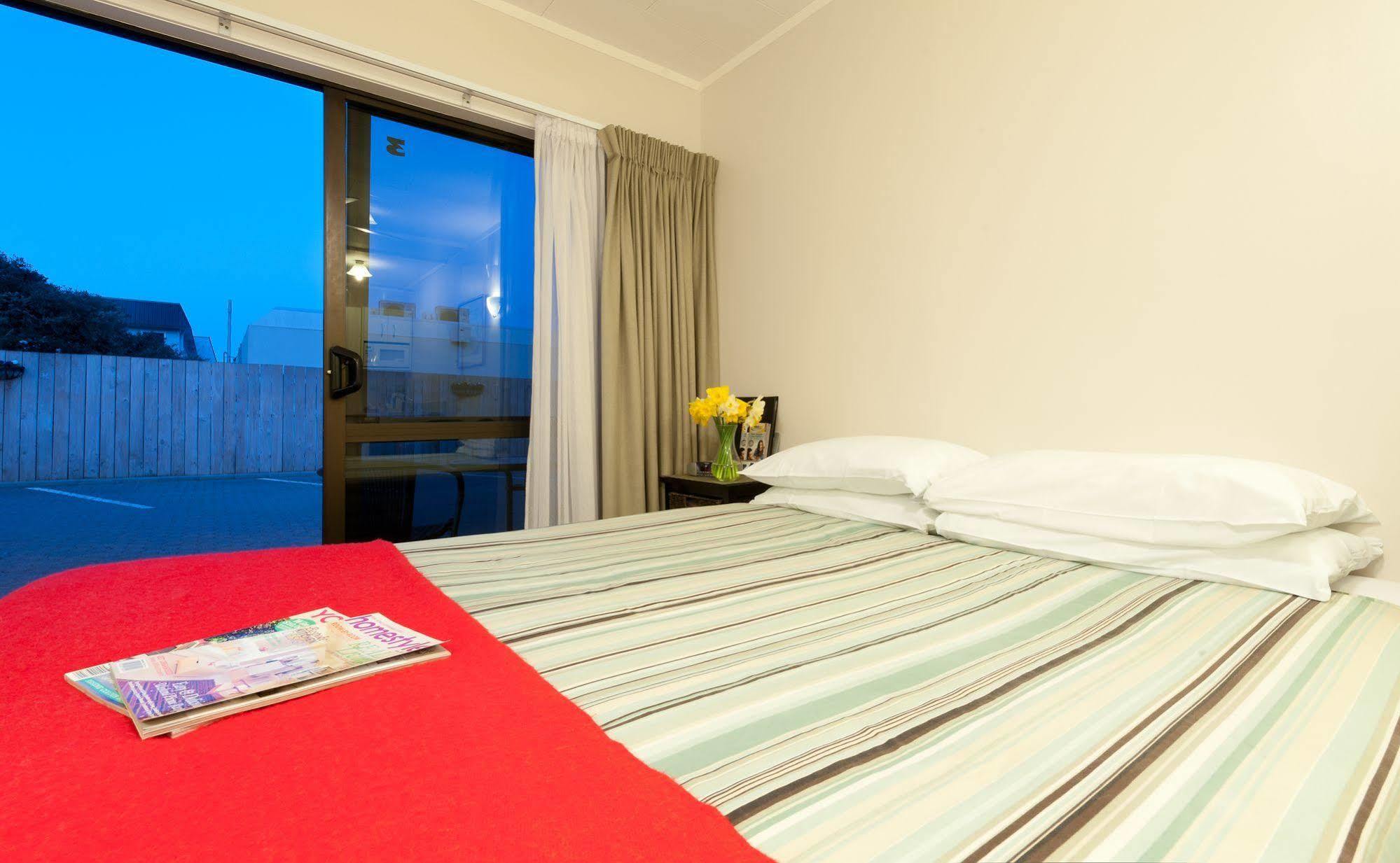 Outrigger Motel Paihia Exterior photo
